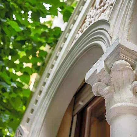 Relais Le Felci Executive Hotel 4*